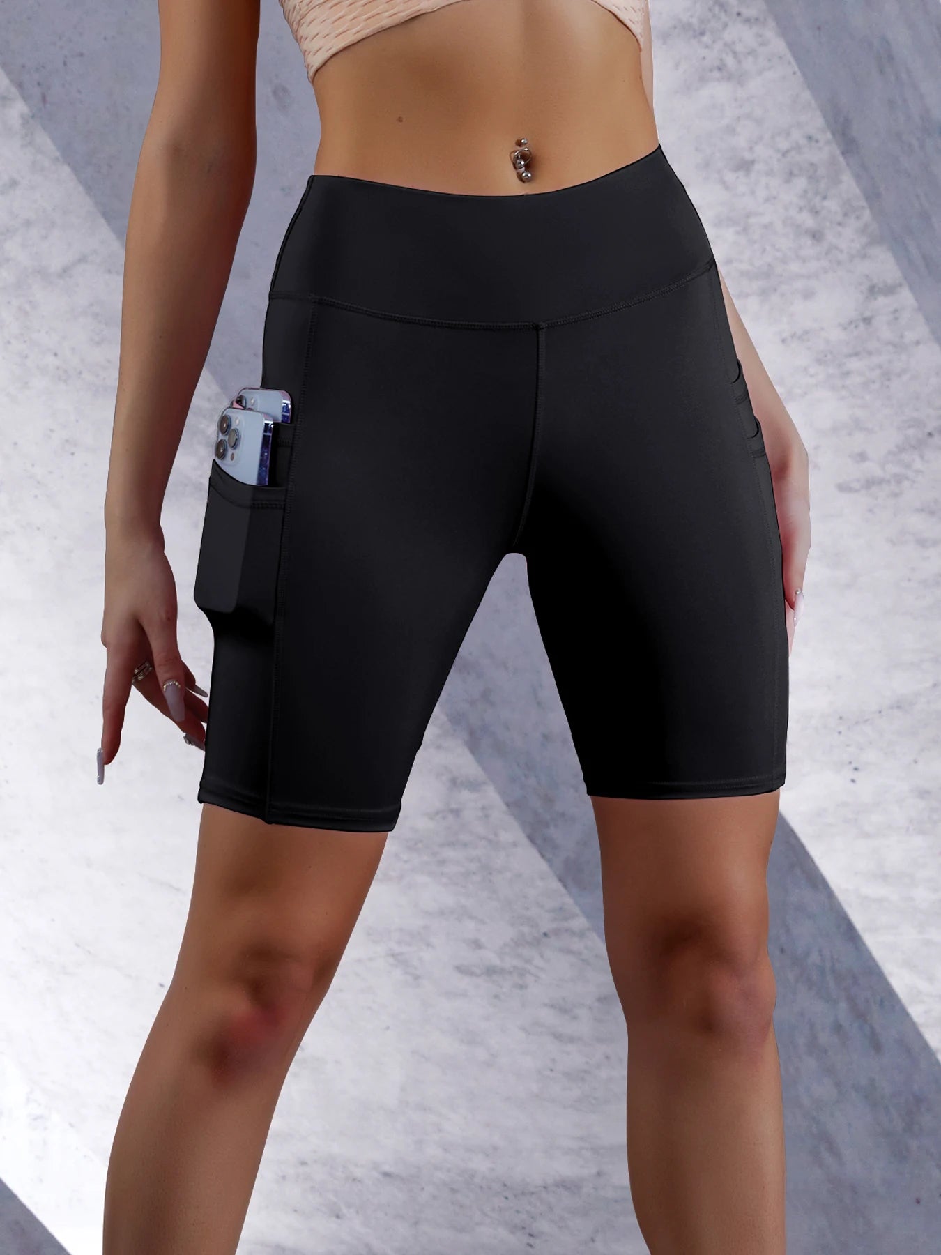 High-Waisted Women’s Yoga Shorts with Side Pockets – Fitness & Running